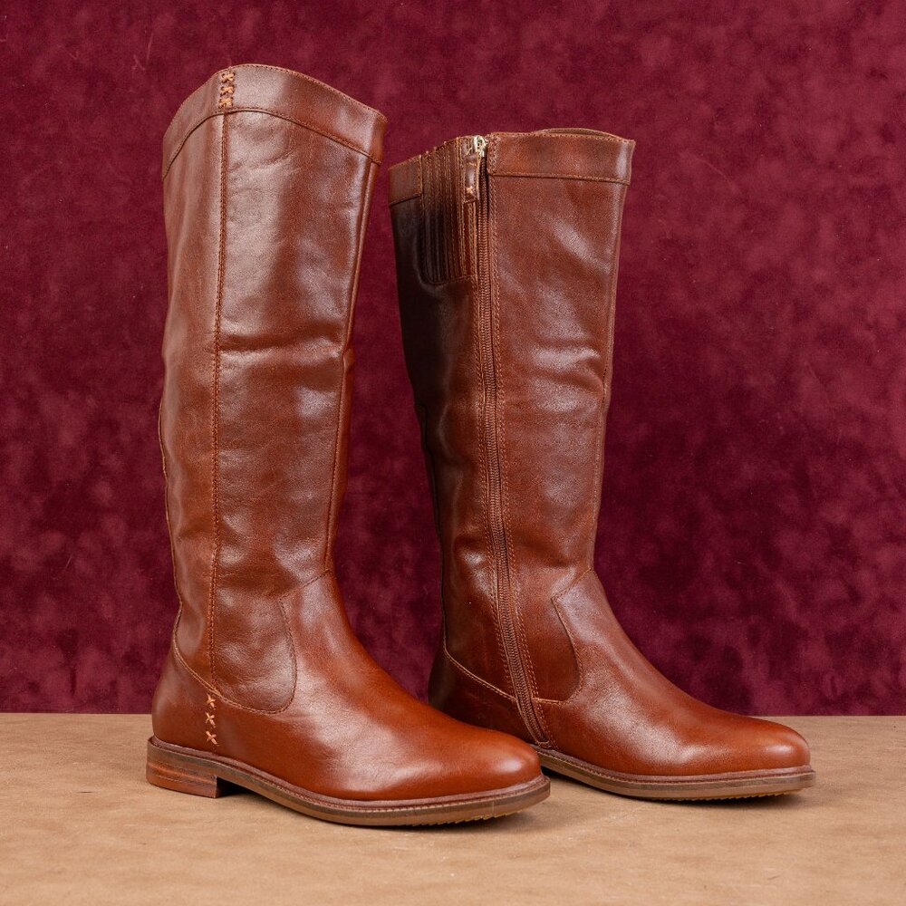 Kelsi Dagger Brooklyn Women Later Retro Y2K Tall Leather Round Boots size 7.5